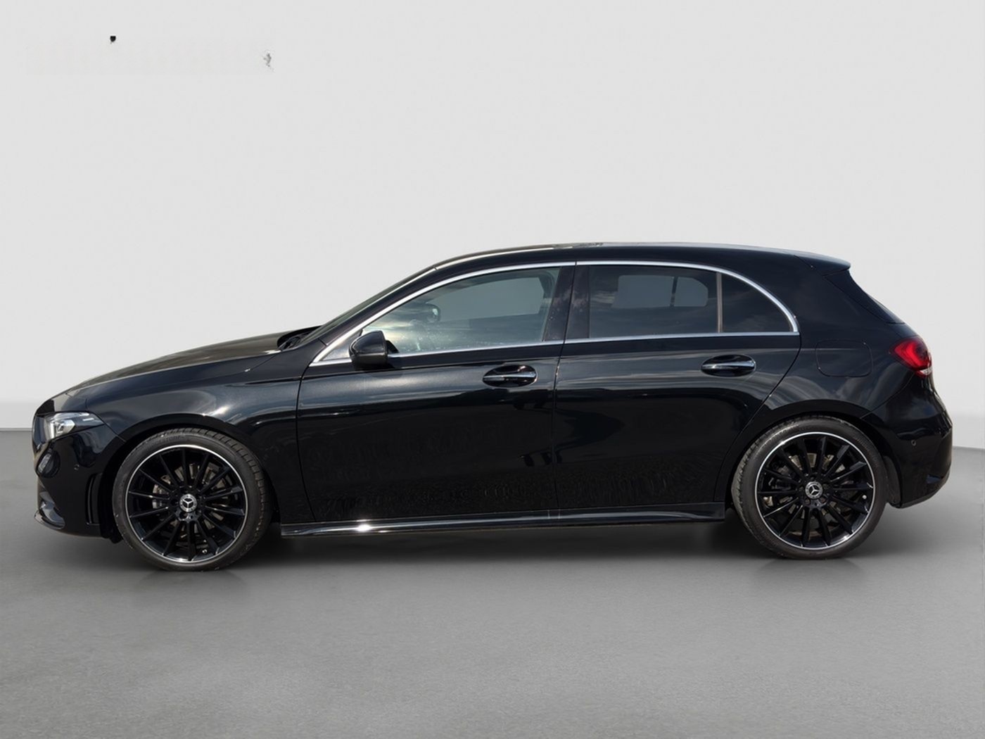 Mercedes-Benz A 200 *AMG-Line*AHK*Multibeam*Burmester*Keyless* foto 5
