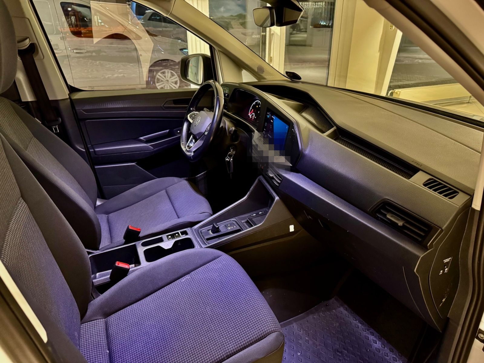 Volkswagen Caddy Maxi/Automatik/Navi/Kamera/Xenon/1.Hand foto 9