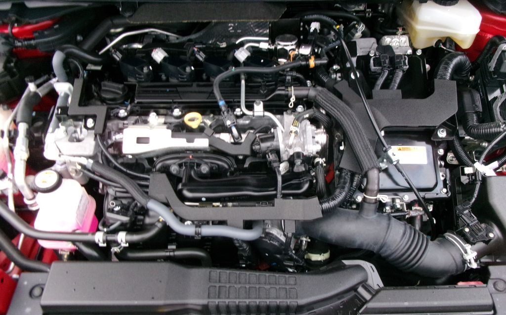 Toyota Corolla 2.0 Hybrid TS Team D  +TPKT+TWW+ foto 11