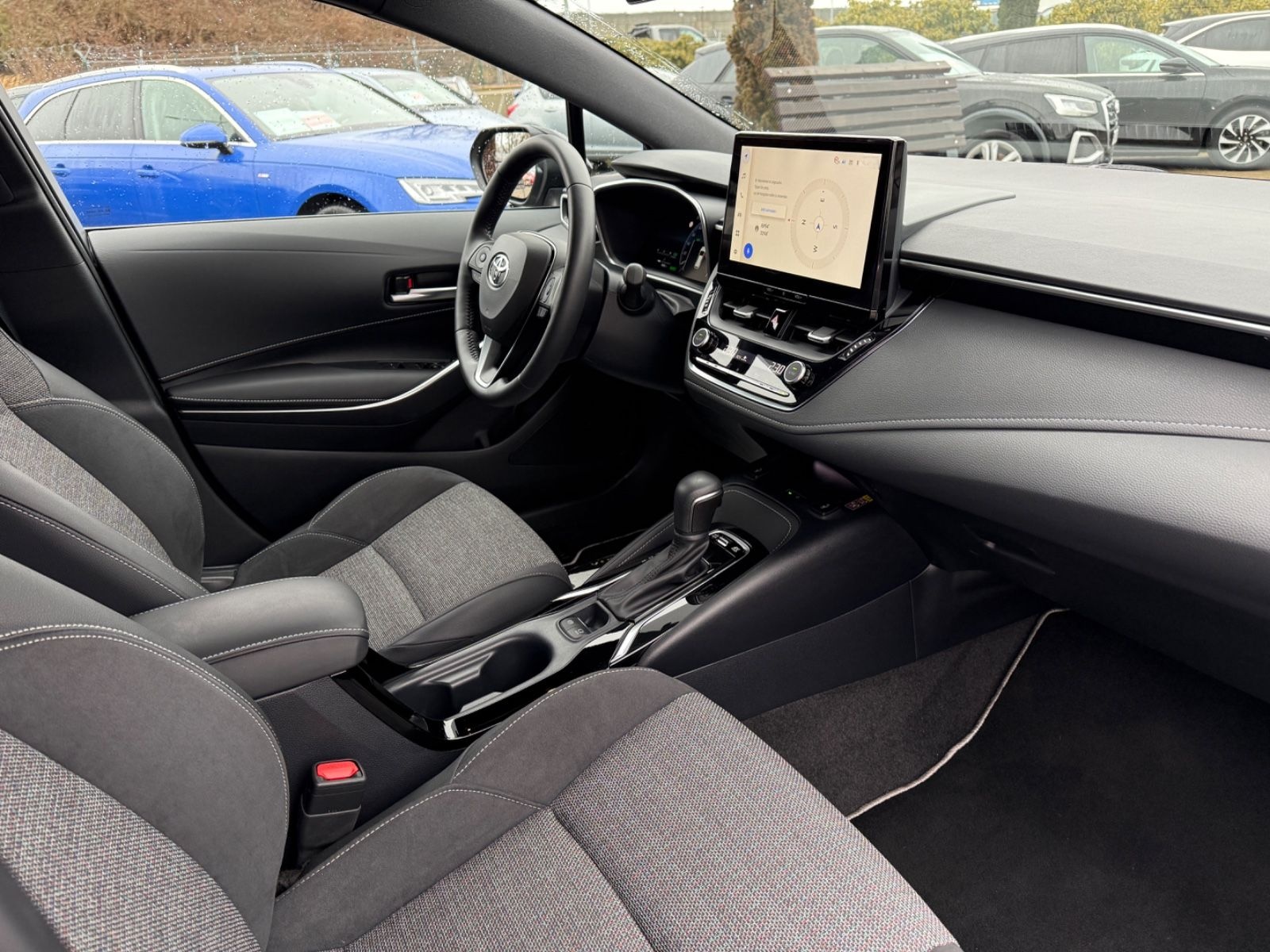 Toyota Corolla Touring Sports Hybrid Style foto 17