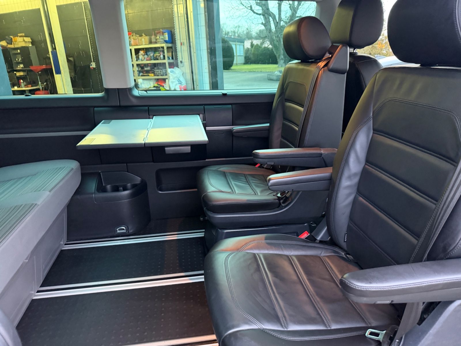 Volkswagen Multivan Generation Six 4Motion DSG LED LEDER foto 14