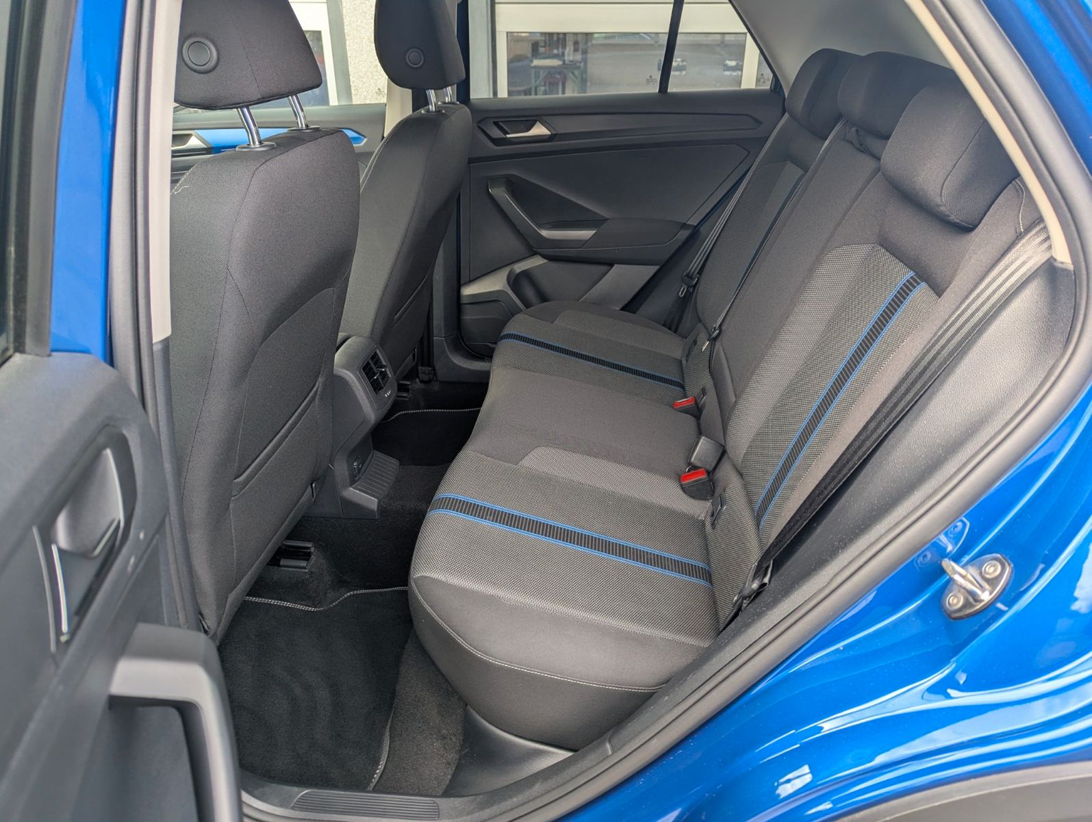 Volkswagen T-Roc Style*R-Line*AHK*Kamera*Navi* foto 18