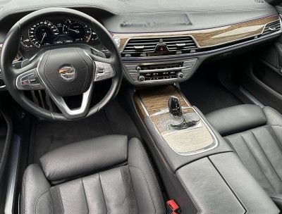 BMW 740i M-Sport NAV+LED+SHZ+HiFi+KAMERA+2Hd+WLAN+PP foto 11