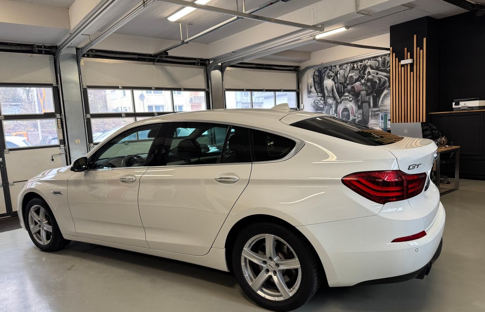 BMW 530D GT 3.0 BI-XENON LEDER KAMERA foto 6