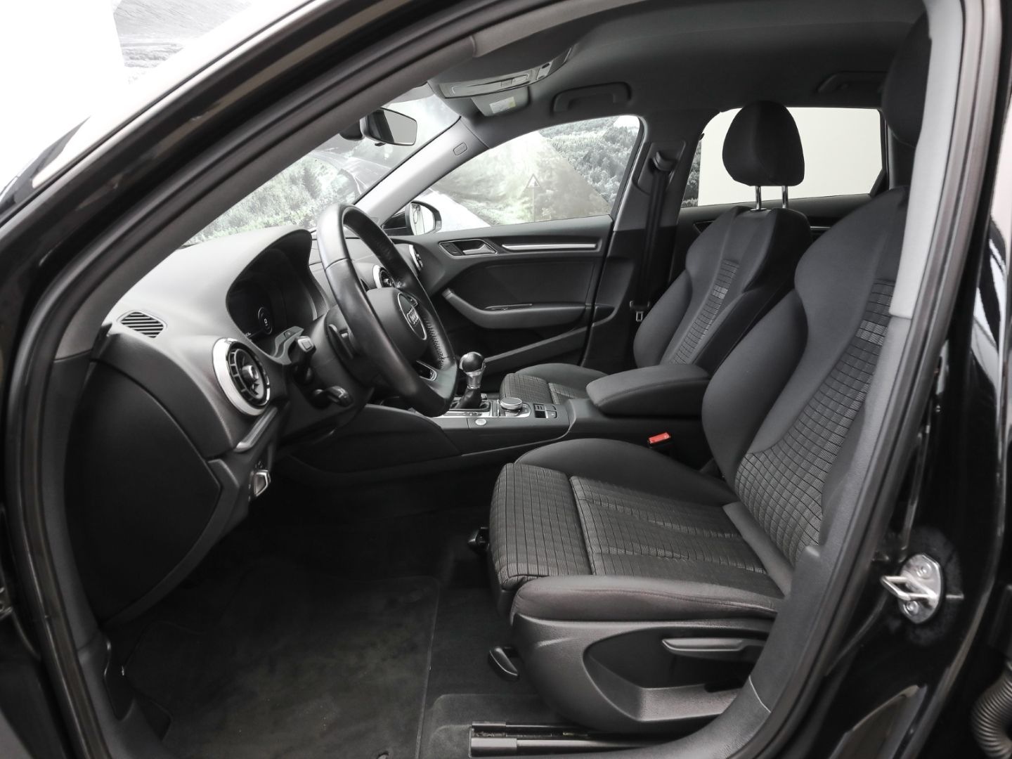 Audi A3 Sportback 40 TFSI e-tron Sport Navi LED Virt. foto 7
