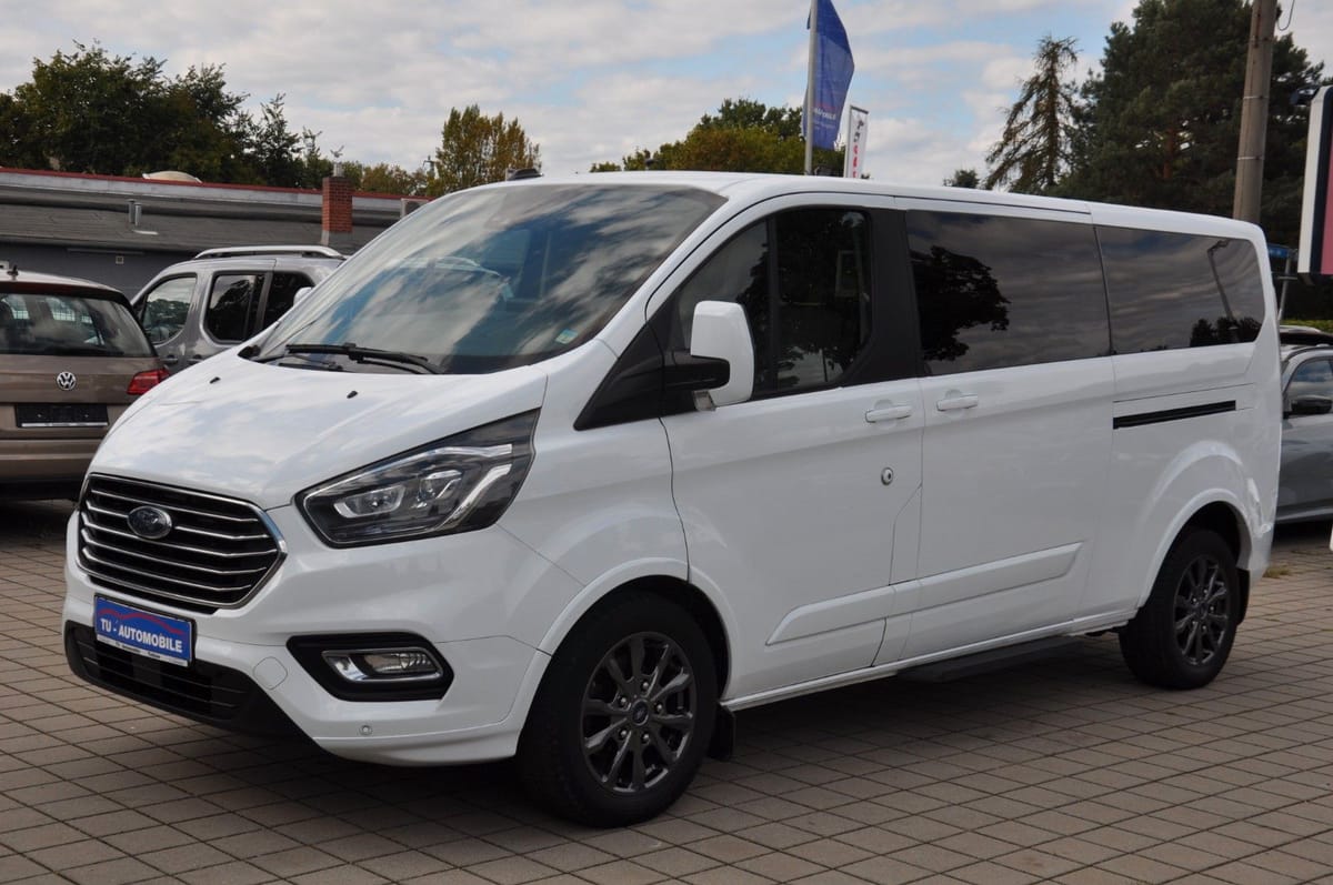 Ford Tourneo Custom L2 Titanium X Aut. NAVI-XENON-CAM foto 3