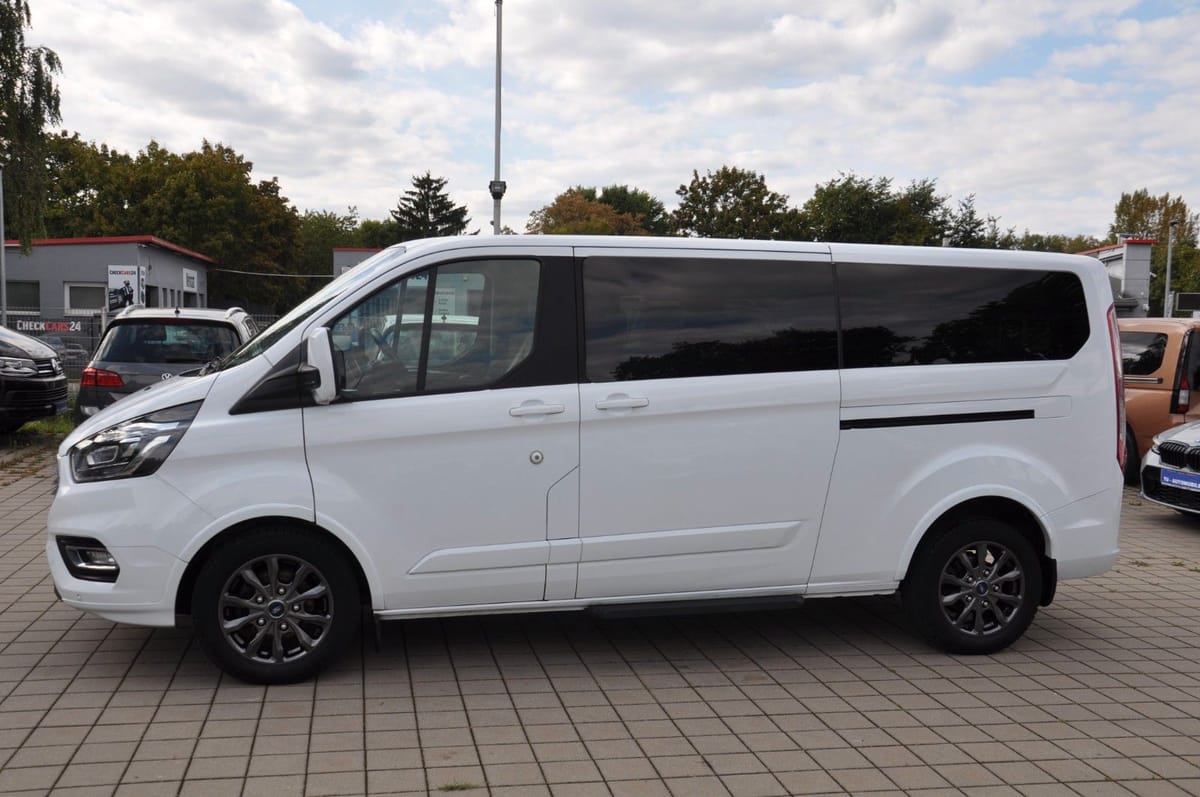 Ford Tourneo Custom L2 Titanium X Aut. NAVI-XENON-CAM foto 4