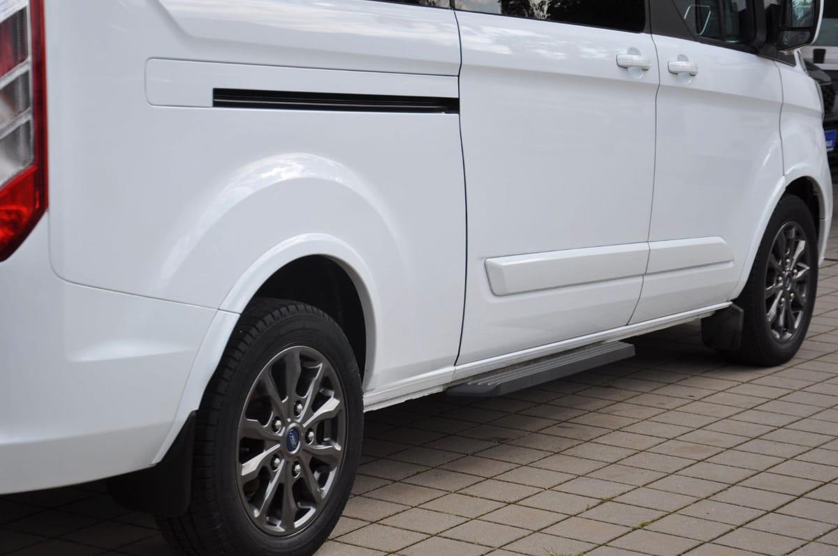 Ford Tourneo Custom L2 Titanium X Aut. NAVI-XENON-CAM foto 10