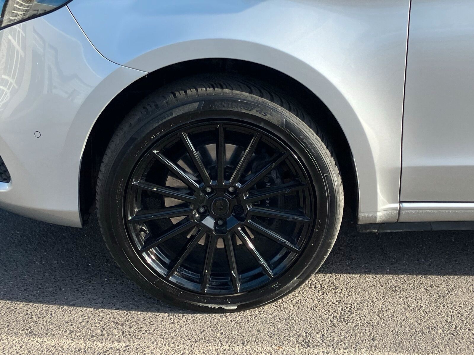 Mercedes-Benz V 300 d 4MATIC EDITION L LED BURM STANDH AHK 2,5 foto 4