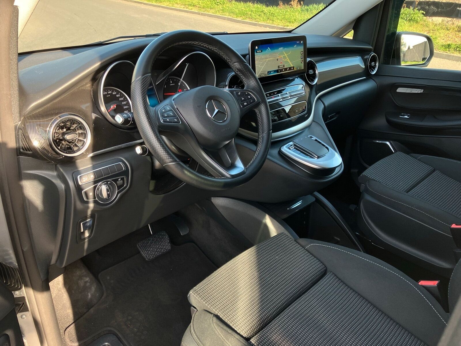 Mercedes-Benz V 300 d 4MATIC EDITION L LED BURM STANDH AHK 2,5 foto 5