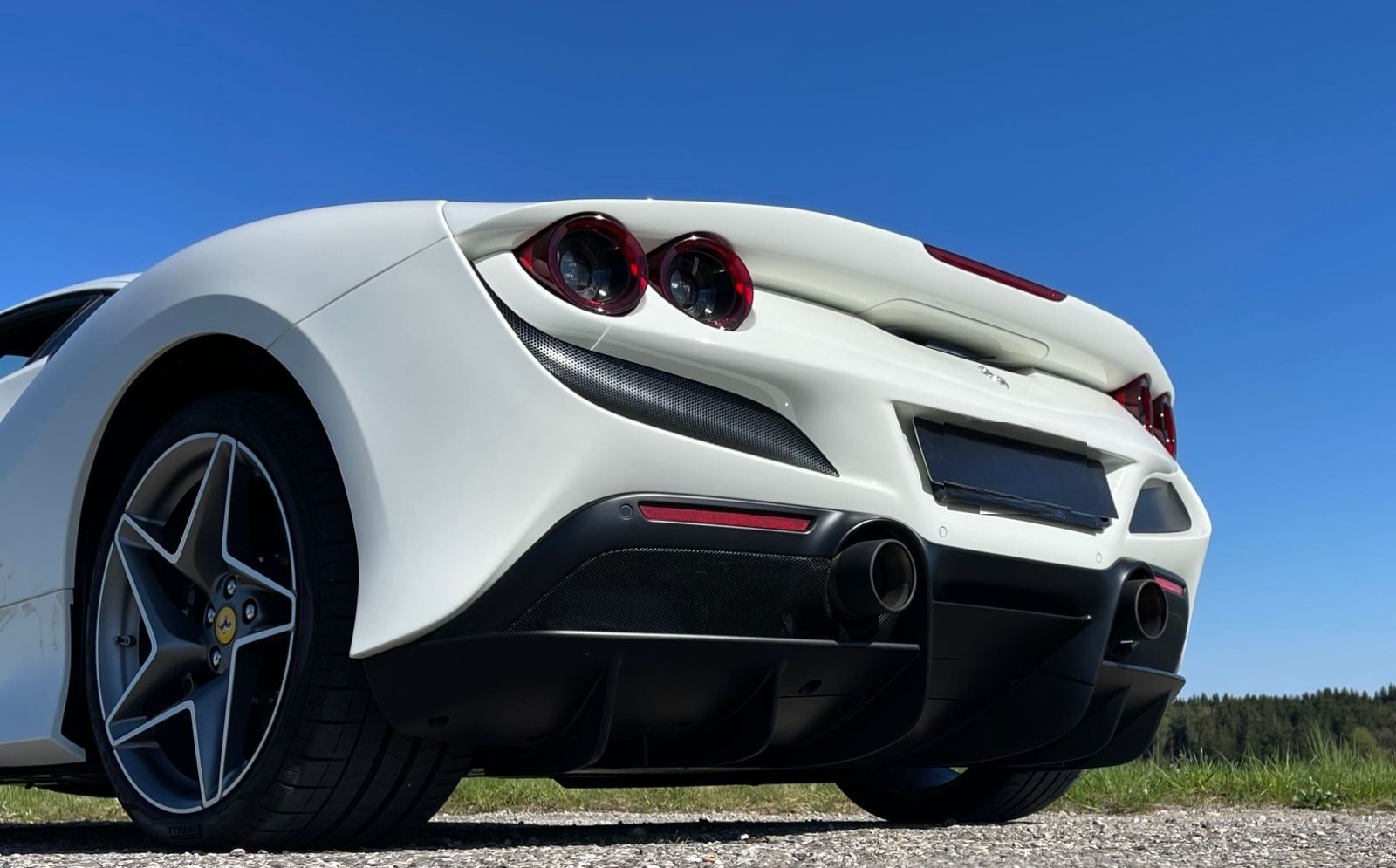 Ferrari F8 Tributo*1.HAND*LIFT*RACINGSITZE*NW-Garantie* foto 20