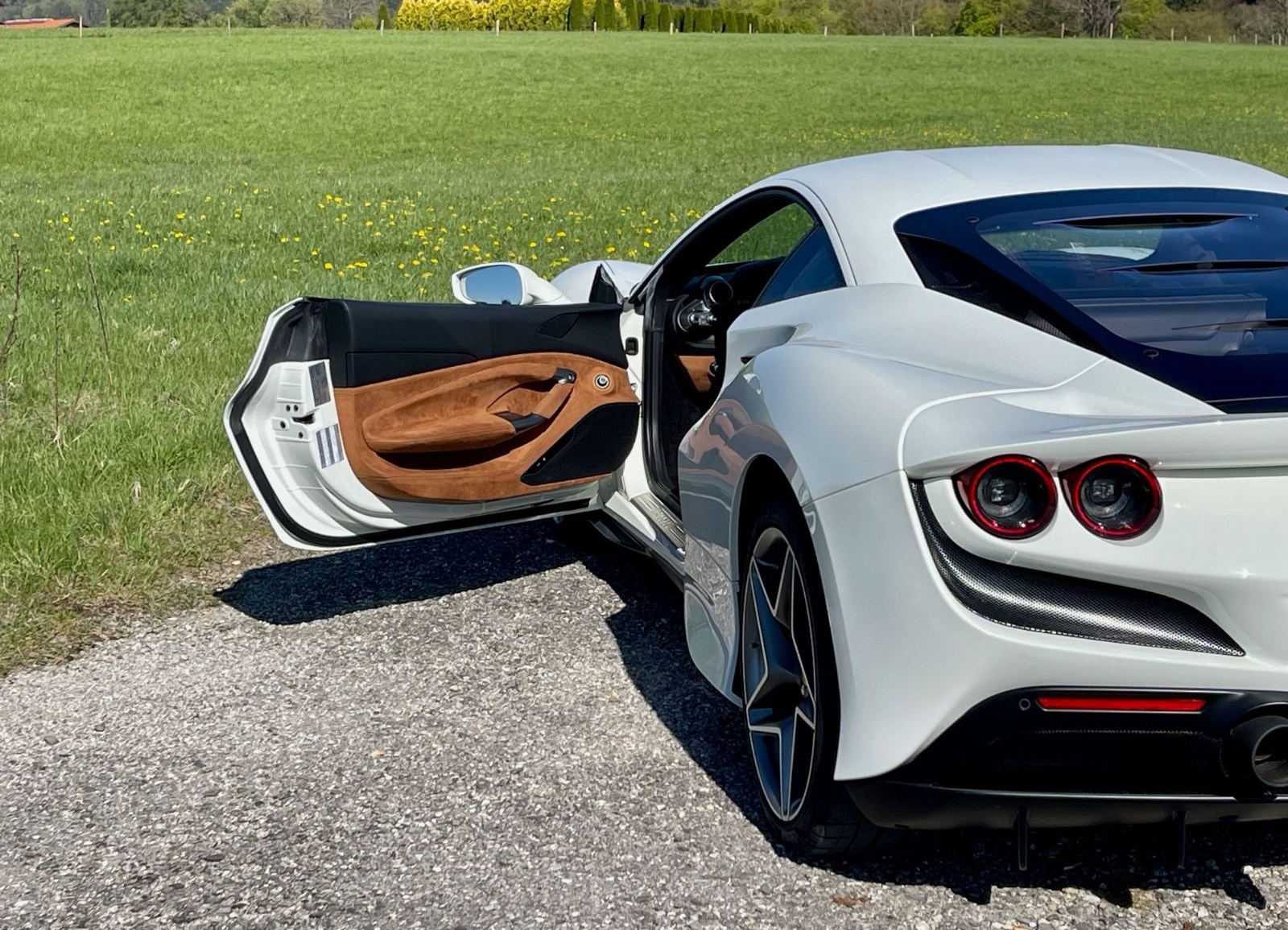Ferrari F8 Tributo*1.HAND*LIFT*RACINGSITZE*NW-Garantie* foto 23