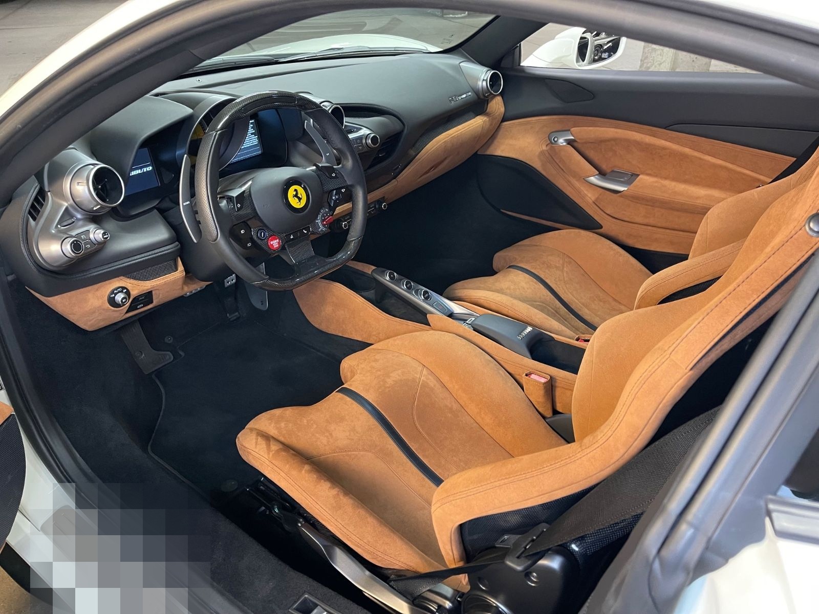 Ferrari F8 Tributo*1.HAND*LIFT*RACINGSITZE*NW-Garantie* foto 25
