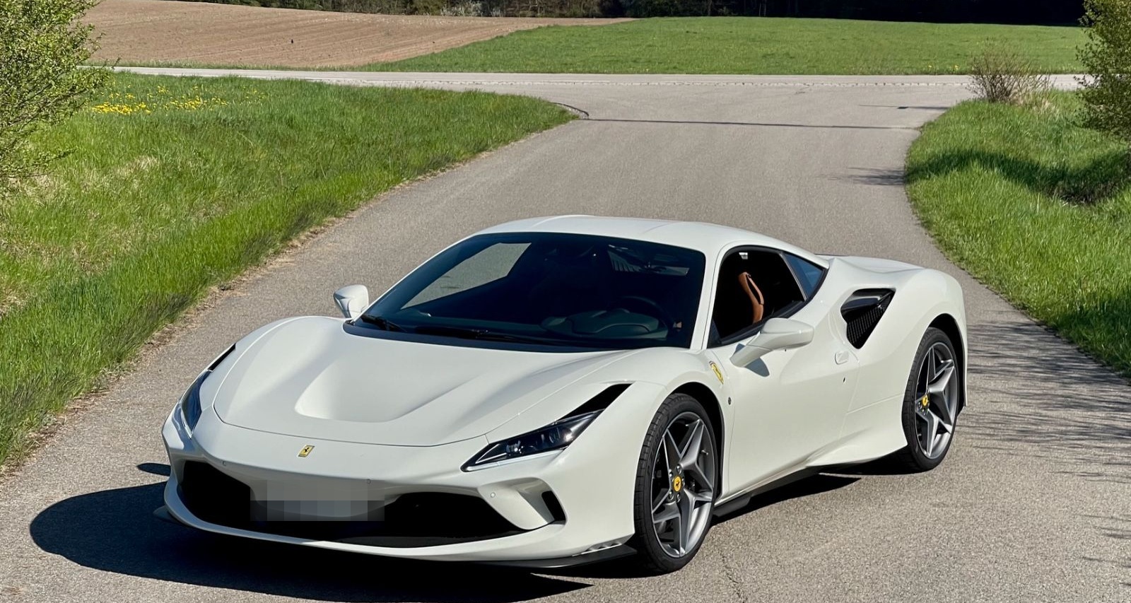 Ferrari F8 Tributo*1.HAND*LIFT*RACINGSITZE*NW-Garantie* foto 4