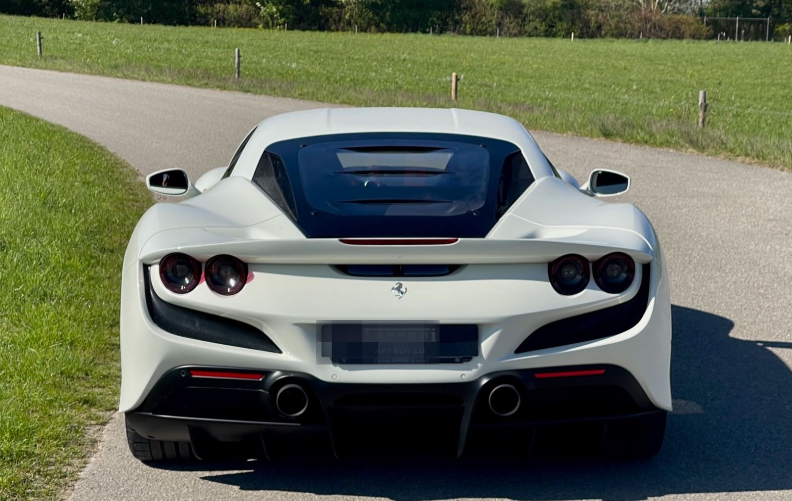 Ferrari F8 Tributo*1.HAND*LIFT*RACINGSITZE*NW-Garantie* foto 7