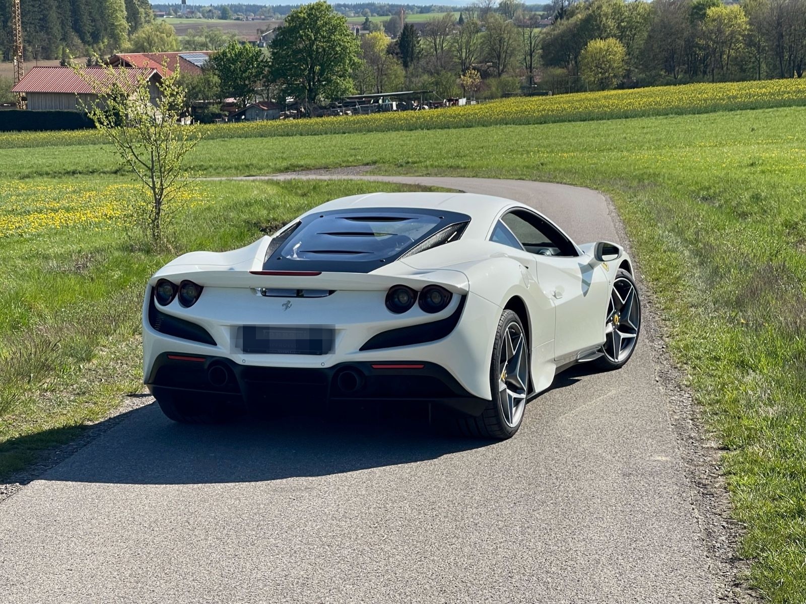 Ferrari F8 Tributo*1.HAND*LIFT*RACINGSITZE*NW-Garantie* foto 9