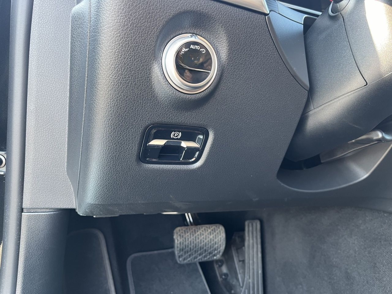 Mercedes-Benz C 220 d T AVANTGARDE+FAHRASSIST+AMBIENTE+AHK+KAM foto 16
