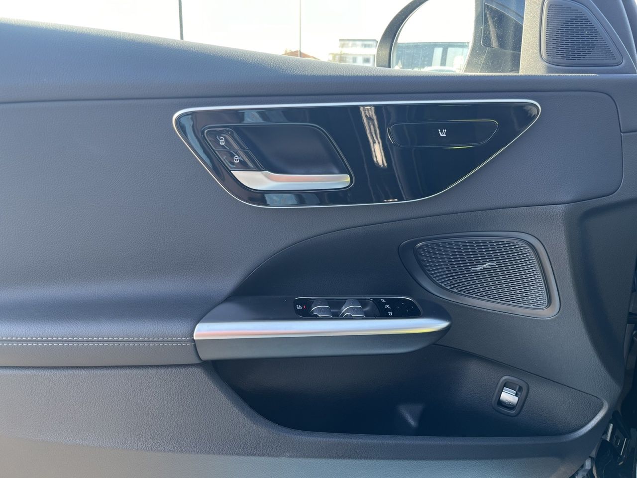 Mercedes-Benz C 220 d T AVANTGARDE+FAHRASSIST+AMBIENTE+AHK+KAM foto 19