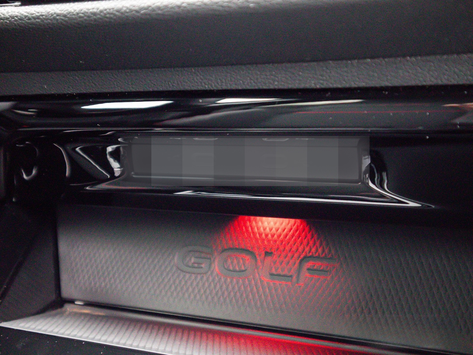 Volkswagen Golf VIII GTI Clubsport 2.0 TSI LED+ Navi ParkPi foto 23