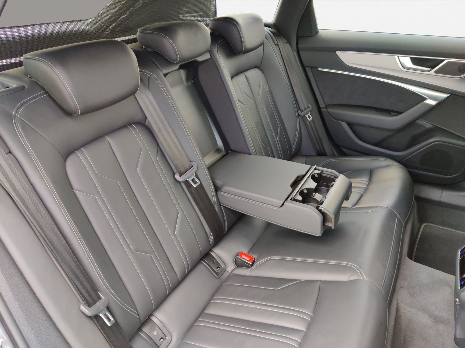 Audi A6 Avant 55 TFSI qu. S line RFK*LED*Pano*HuD foto 16