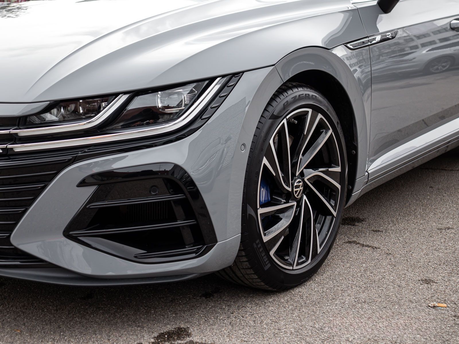 Volkswagen Arteon R Shooting Brake R 2.0 TSI 4MOT IQ.Light foto 9