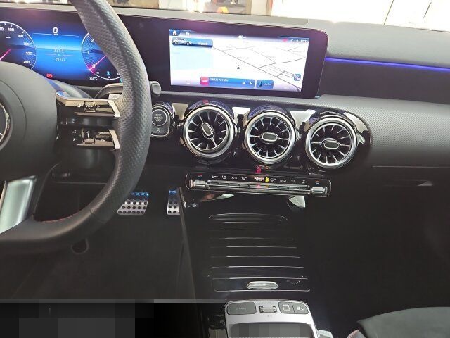 Mercedes-Benz A 200 d AMG Line/Pano/Standhz./Memory/Totwinkel/ foto 16