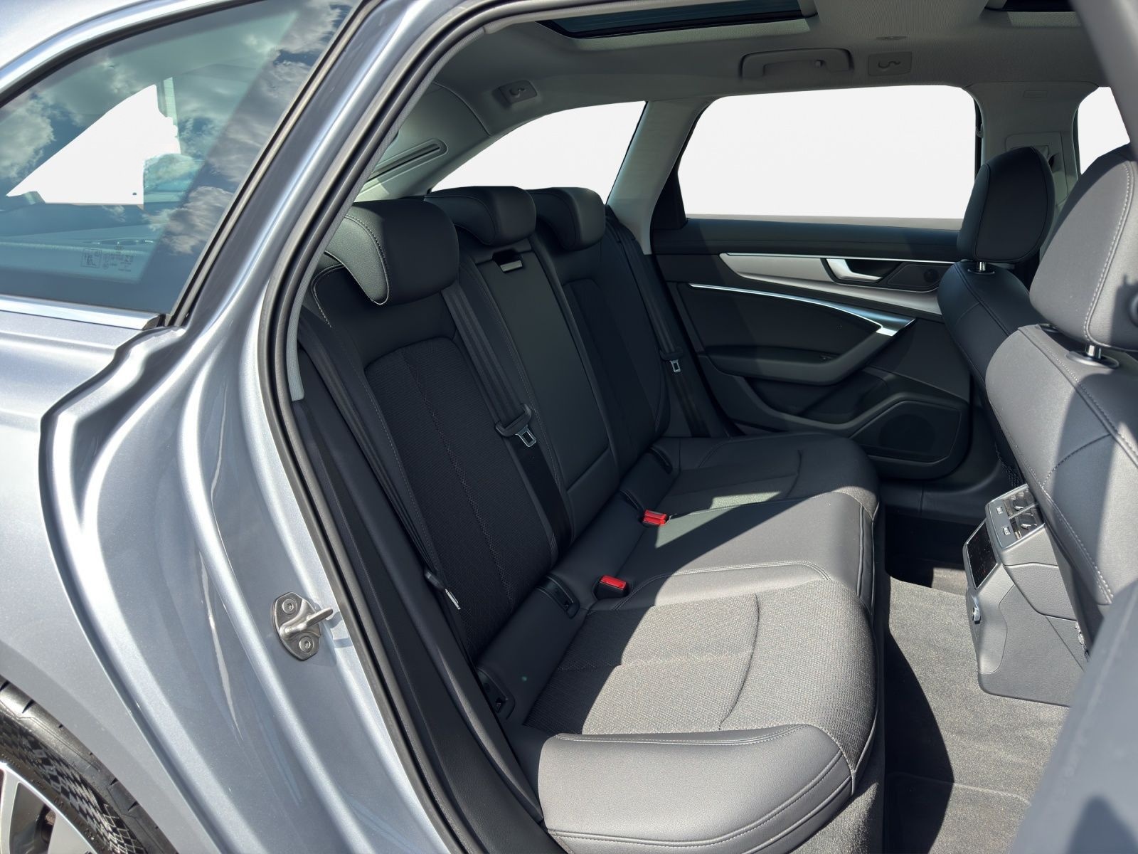 Audi A6 Avant 45 TDI QUATT DESIGN S LINE *PANO*MATRIX foto 15