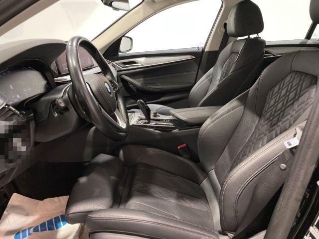 BMW 520 D Touring Automatik EU6d Leder LED ACC Navi  foto 5
