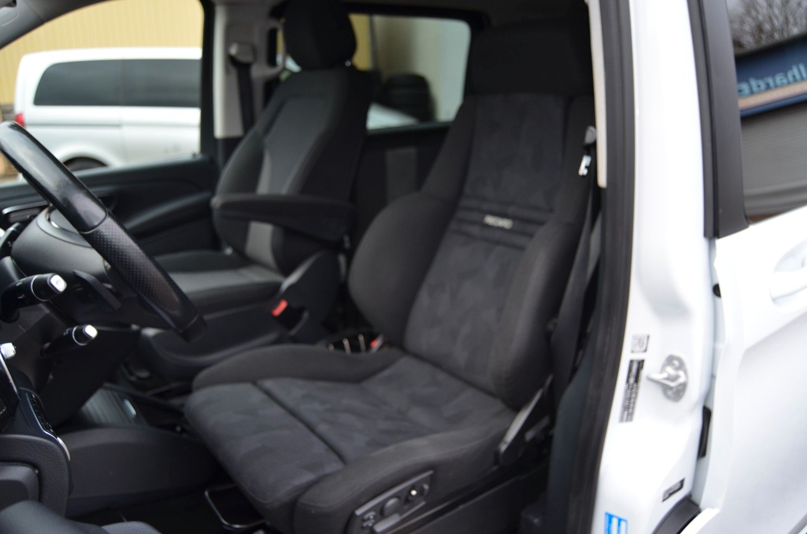 Mercedes-Benz V 220 l  Rollstuhllift Recaro Sitz Selbstfahrer foto 13