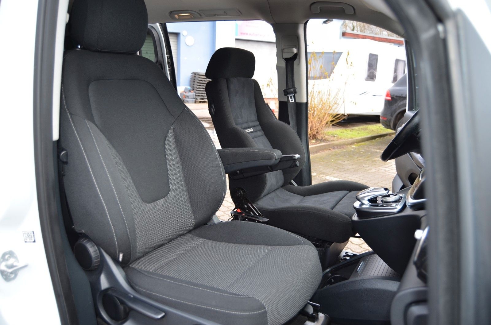 Mercedes-Benz V 220 l  Rollstuhllift Recaro Sitz Selbstfahrer foto 14