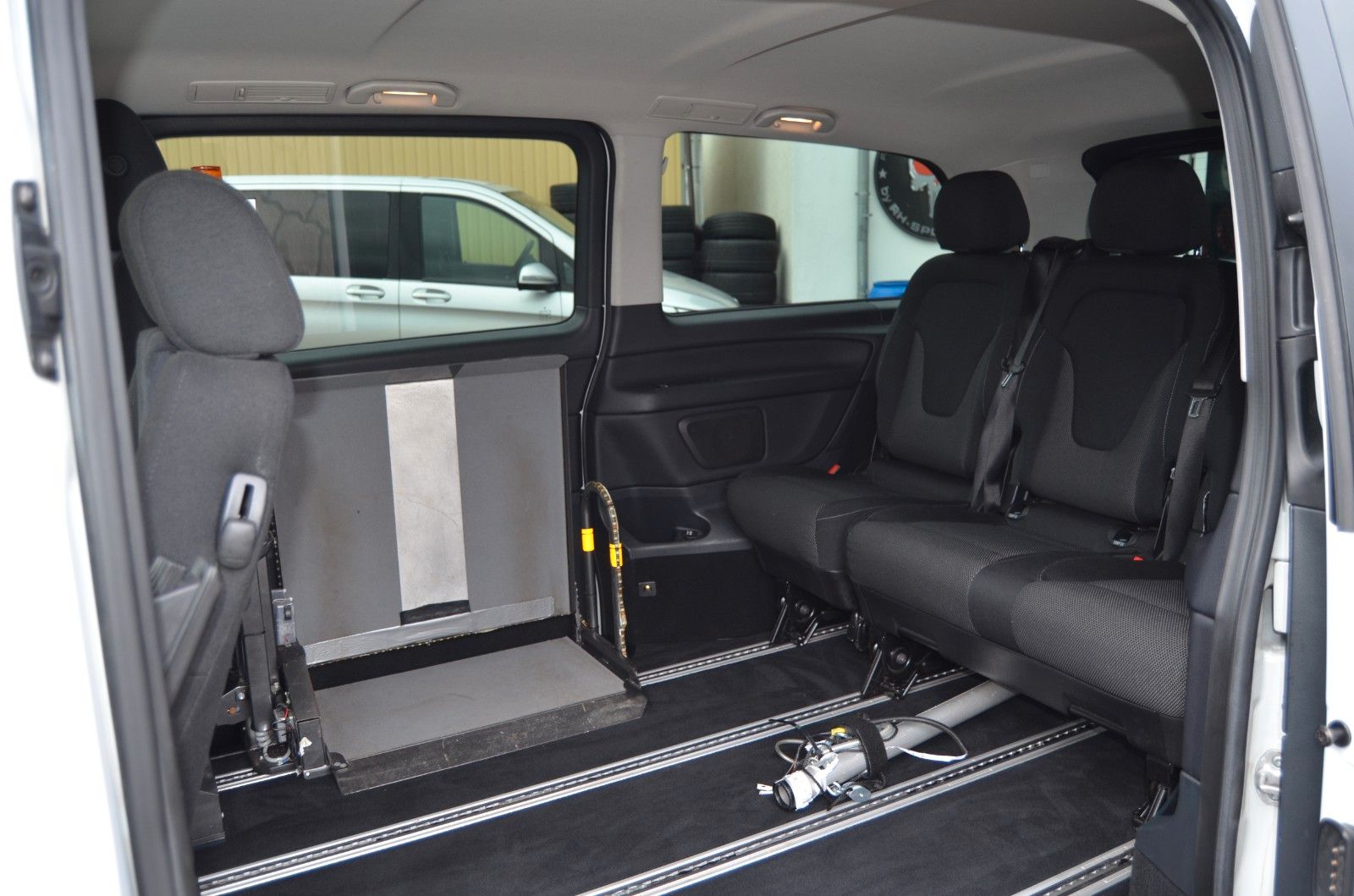 Mercedes-Benz V 220 l  Rollstuhllift Recaro Sitz Selbstfahrer foto 15