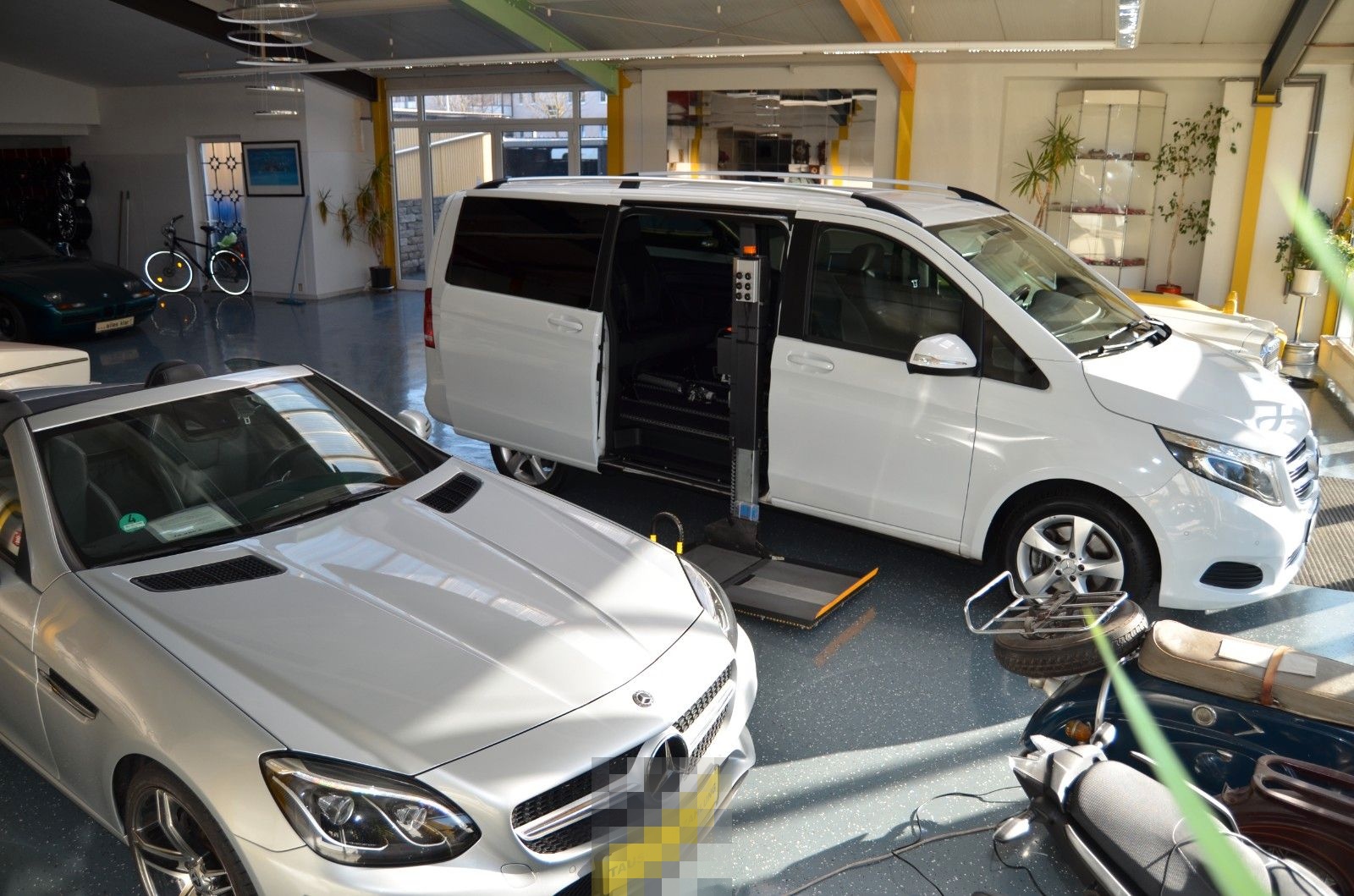 Mercedes-Benz V 220 l  Rollstuhllift Recaro Sitz Selbstfahrer foto 3
