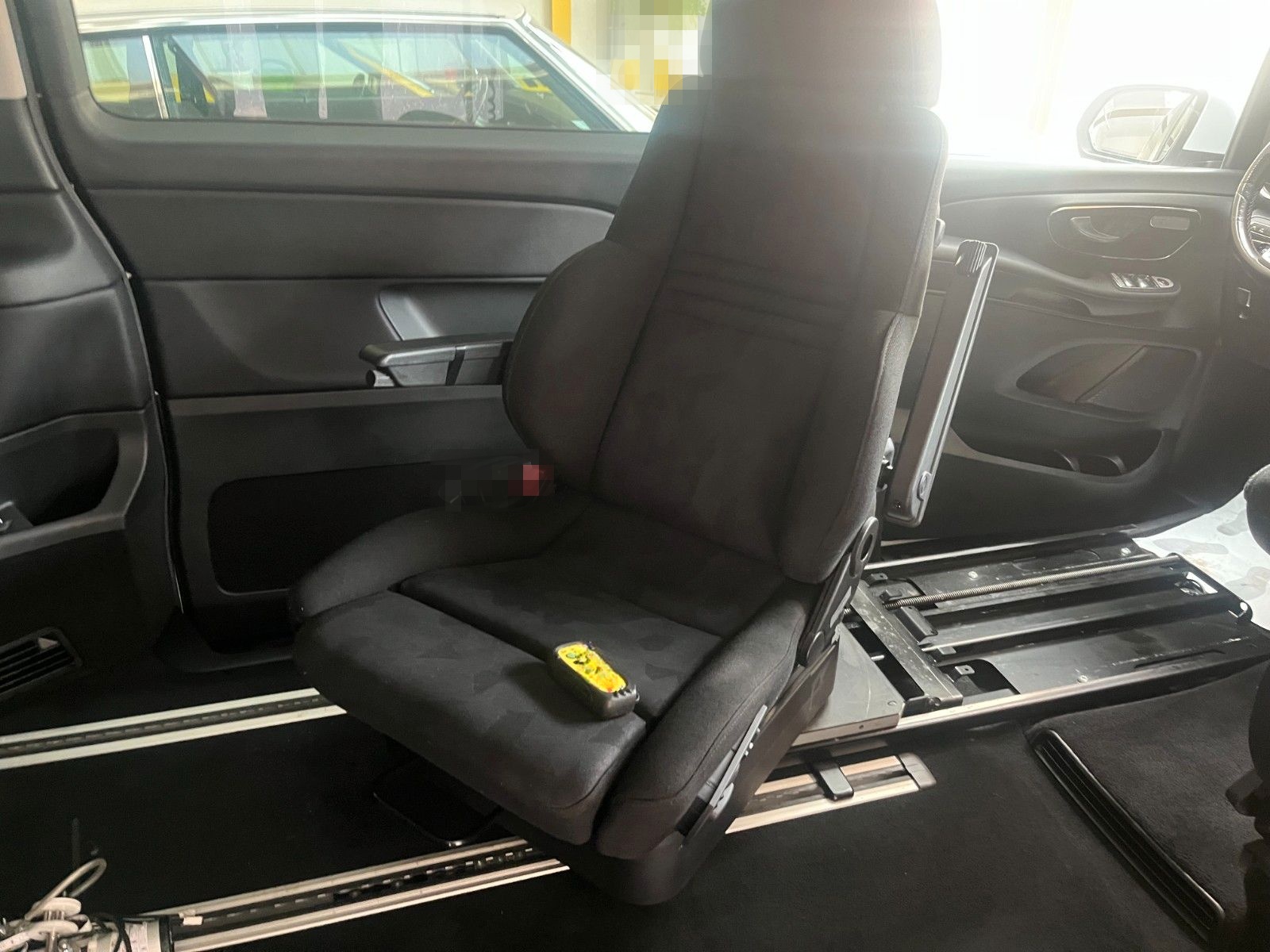 Mercedes-Benz V 220 l  Rollstuhllift Recaro Sitz Selbstfahrer foto 22
