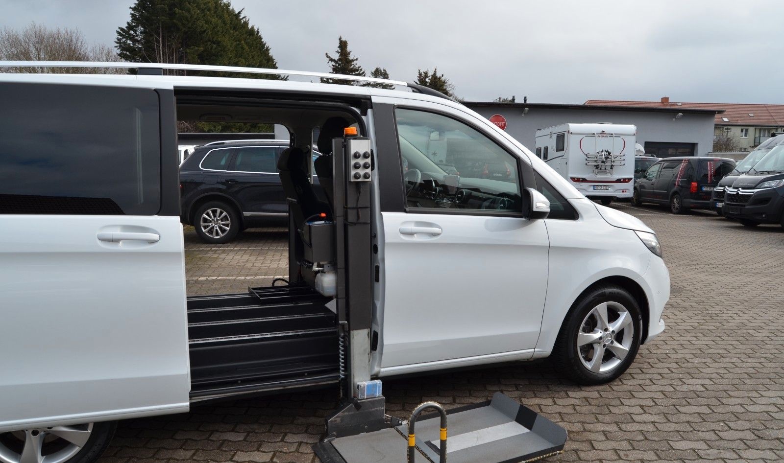 Mercedes-Benz V 220 l  Rollstuhllift Recaro Sitz Selbstfahrer foto 9