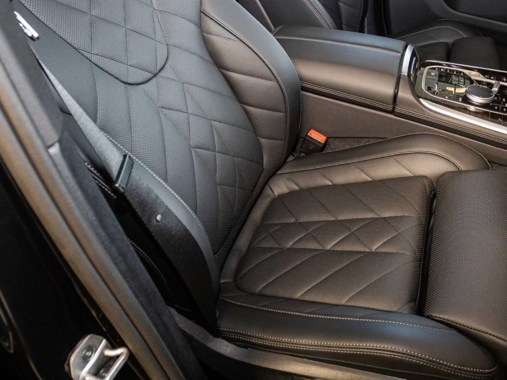 BMW X5 50exMSport+AHK+Panorama+Navi+Leder+e-Sitze foto 21