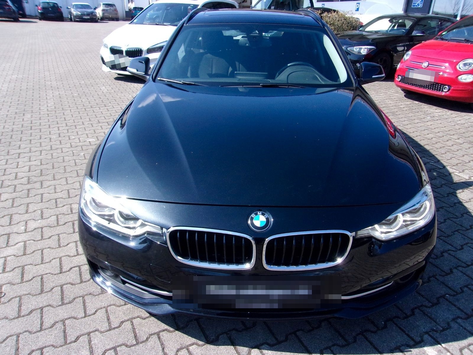 BMW 318i  Automatic  Touring Sport Line foto 6