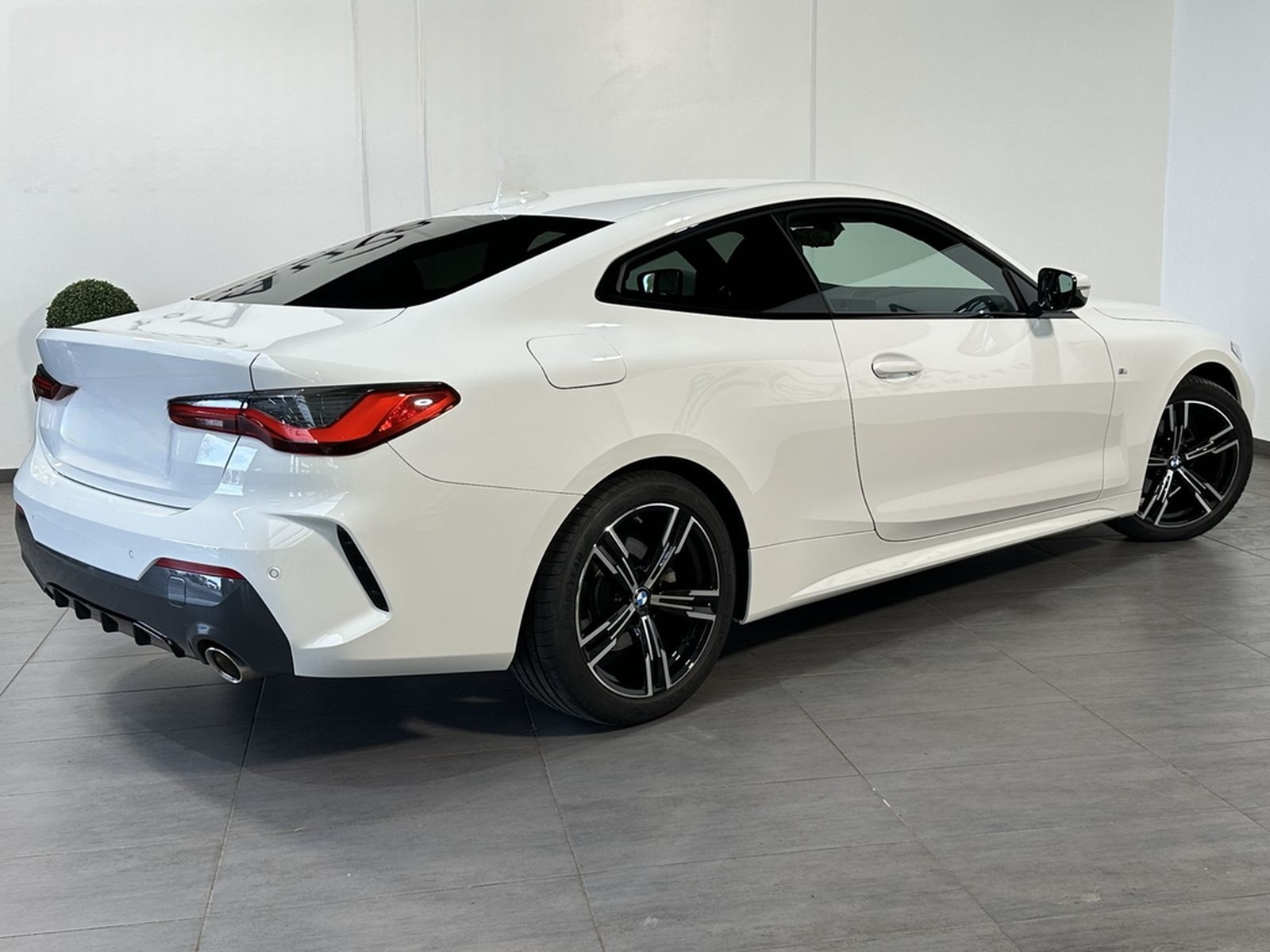 BMW 420d Coupé Sport-Aut. M-Sport NAV+LASER+HEAD-UP foto 4