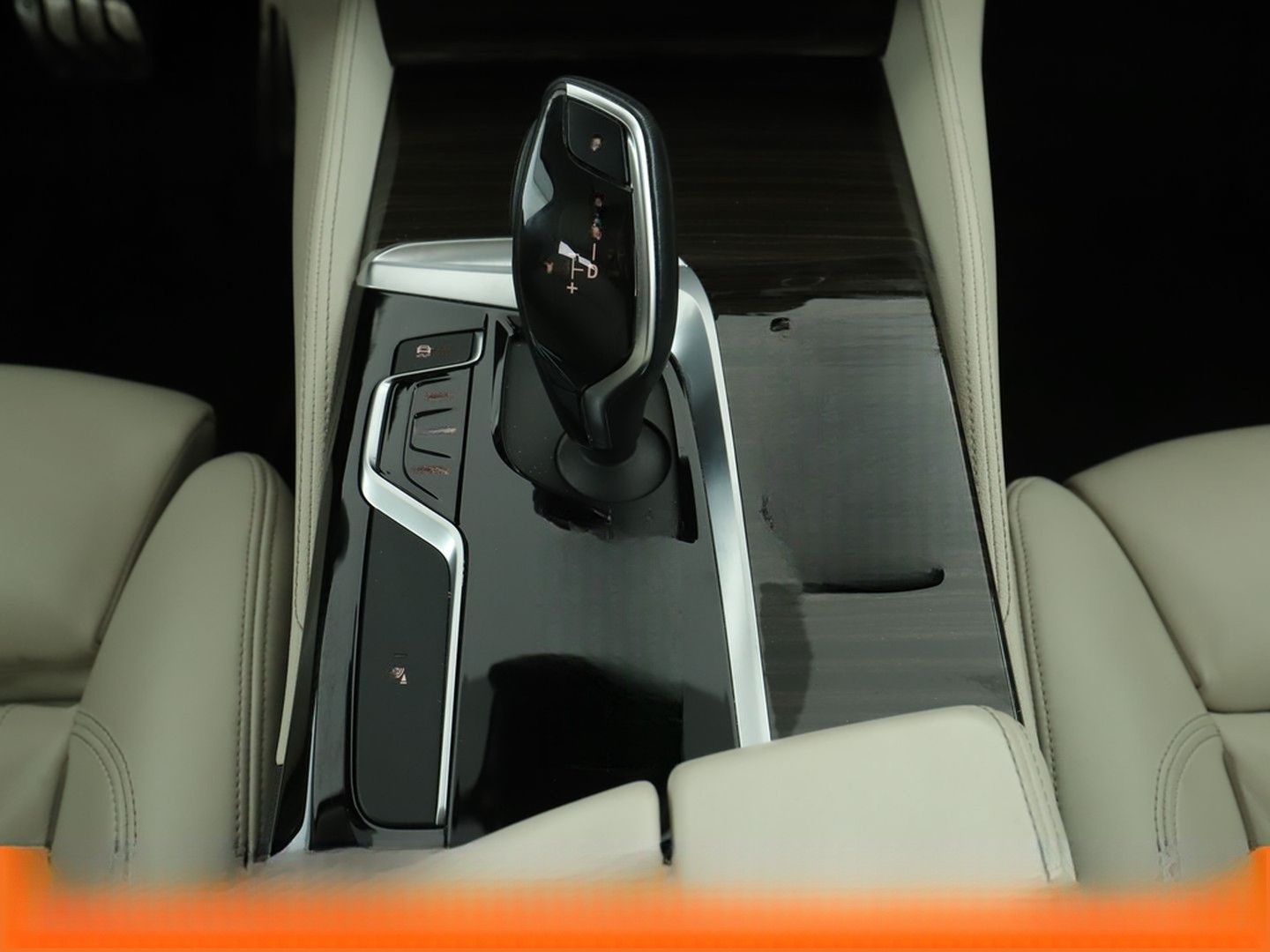 BMW 530d Luxury Line Aut.*NAV*LED*HUD*TEMPO*CAM* foto 24