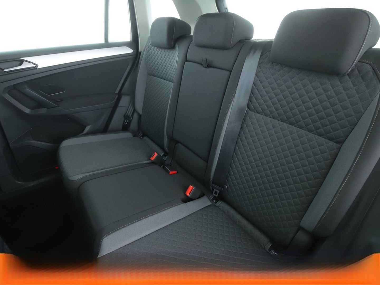Volkswagen Tiguan 1.5 TSI ACT Comfortline BlueMotion Aut. foto 14