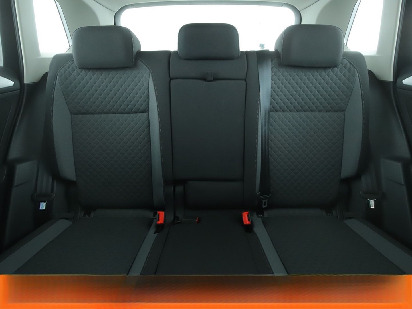Volkswagen Tiguan 1.5 TSI ACT Comfortline BlueMotion Aut. foto 16