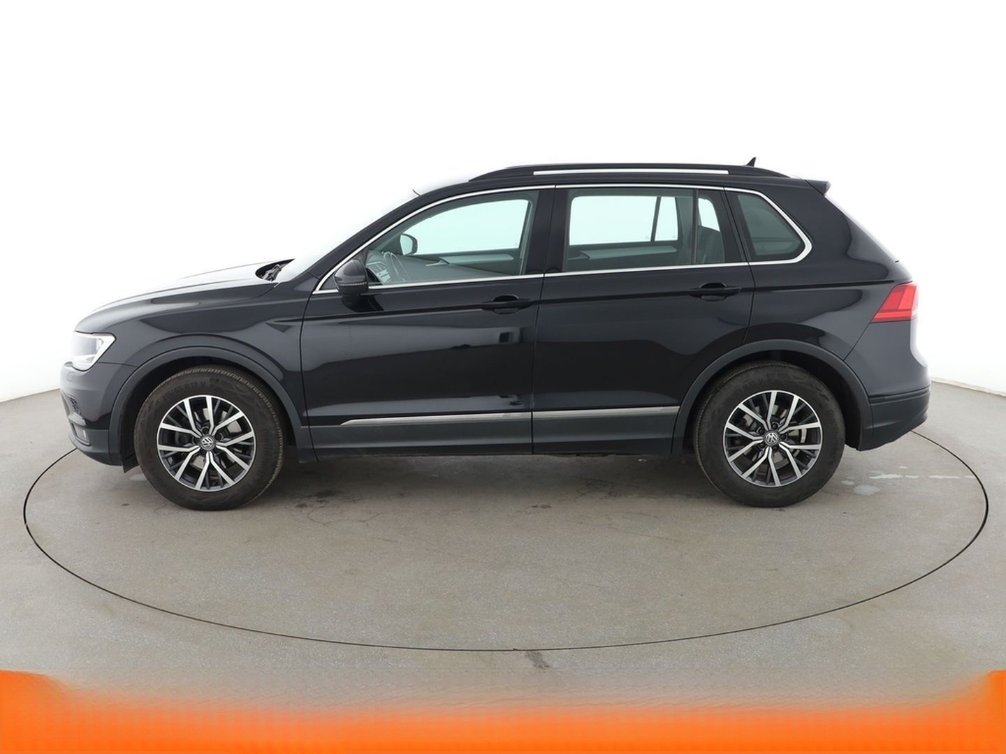 Volkswagen Tiguan 1.5 TSI ACT Comfortline BlueMotion Aut. foto 3