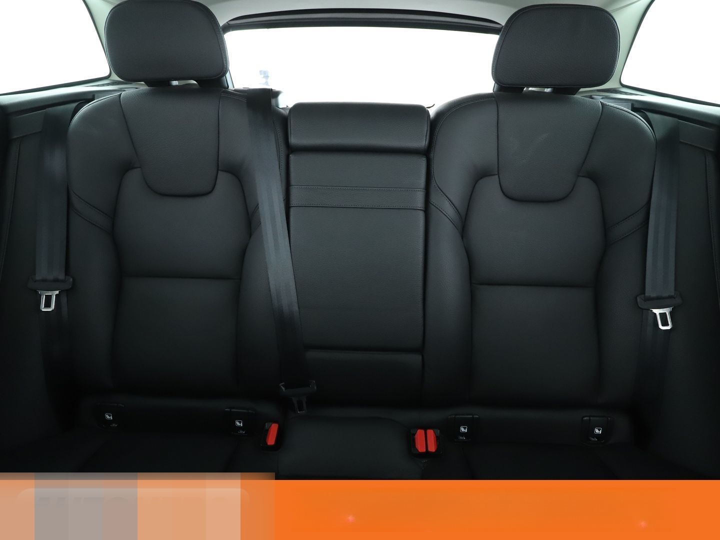 Volvo XC60 2.0 B5 Diesel Mild-Hybrid Inscription AWD foto 16