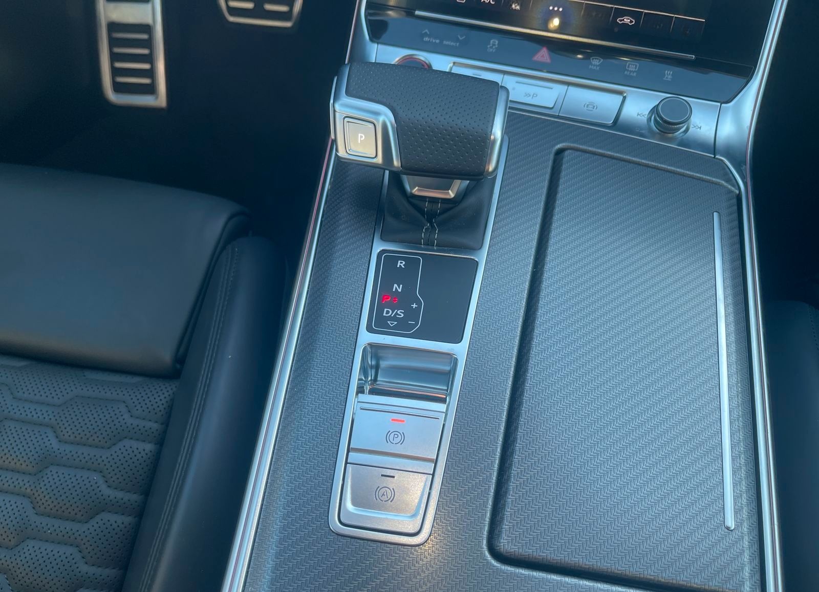 Audi RS6 Avant RS 6 SHZ+AHK+Pano+Navi+Matrix-LED+B&O foto 10