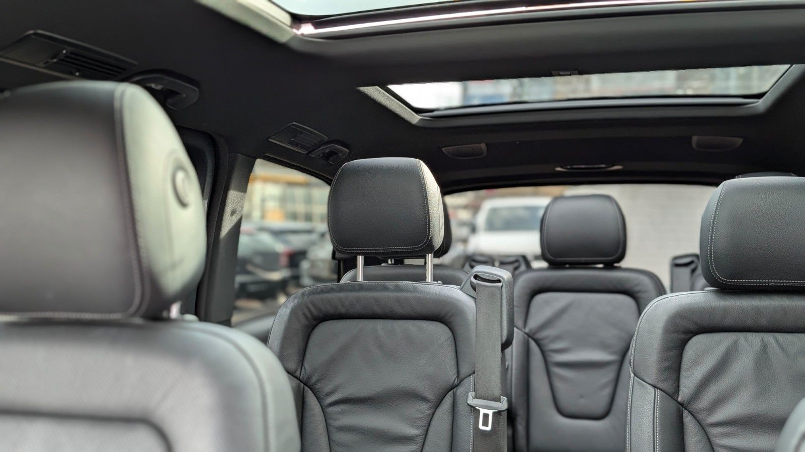 Mercedes-Benz V 300d Lang,4Matik,AMG-Line,Panorama,Leder,360KA foto 14