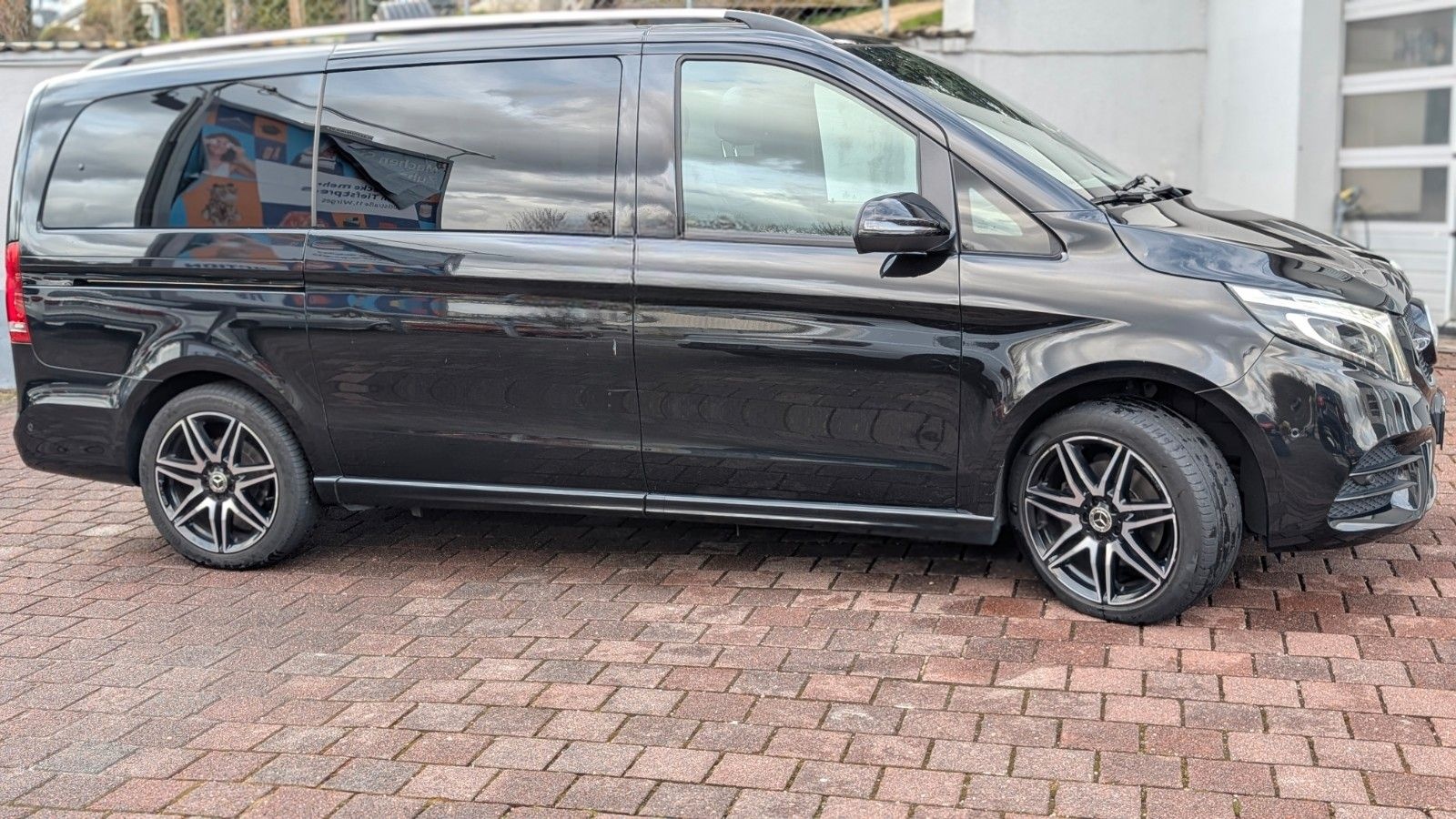 Mercedes-Benz V 300d Lang,4Matik,AMG-Line,Panorama,Leder,360KA foto 23