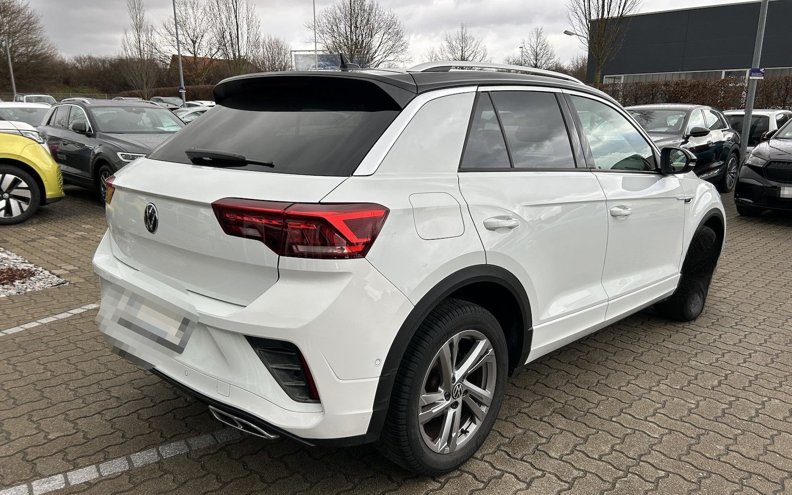 Volkswagen T-Roc R-Line 1.0 TSI*LED*Kamera* foto 6