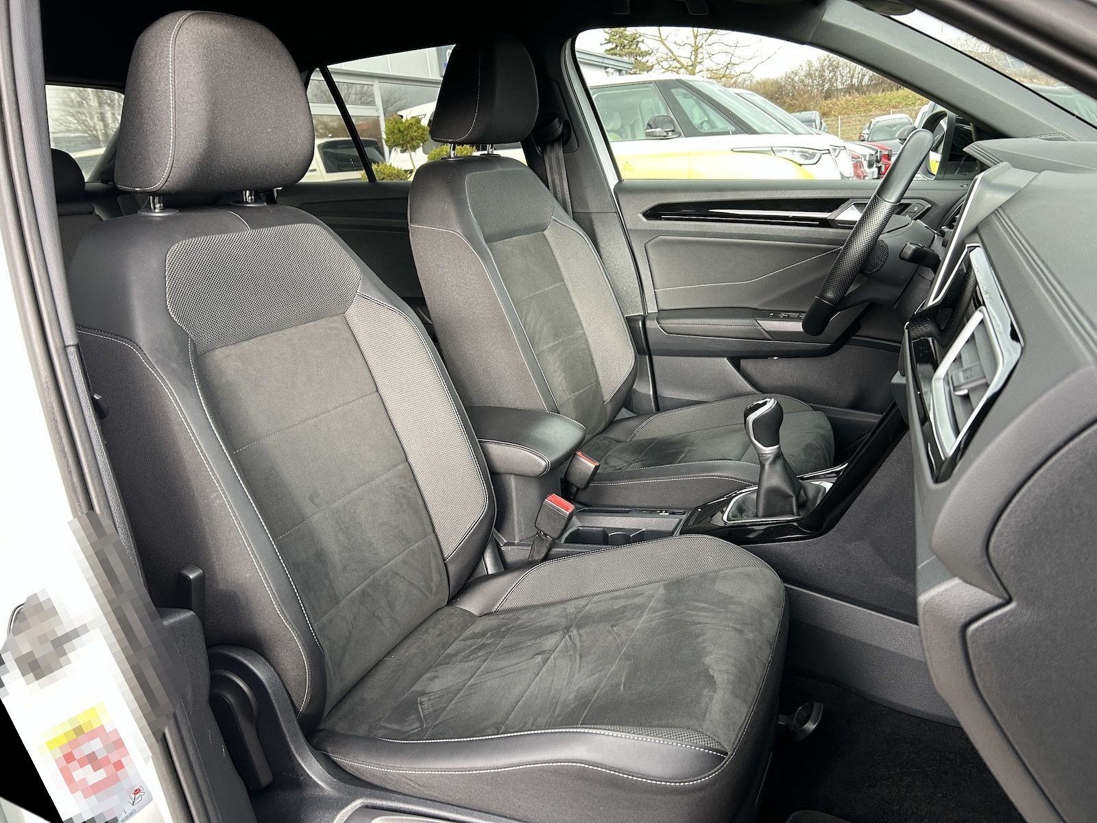Volkswagen T-Roc R-Line 1.0 TSI*LED*Kamera* foto 10