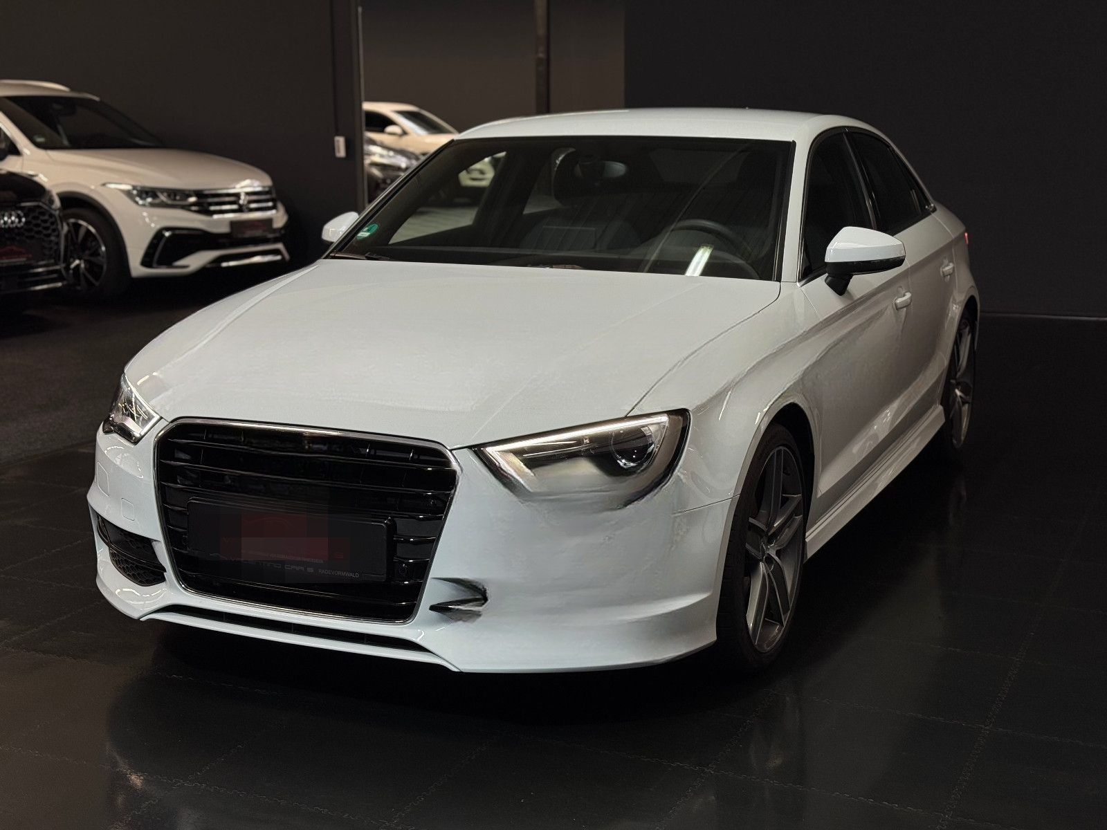 Audi A3 Limousine S-line/S-Tronic/Navi/PDC/LED/Shz foto 2