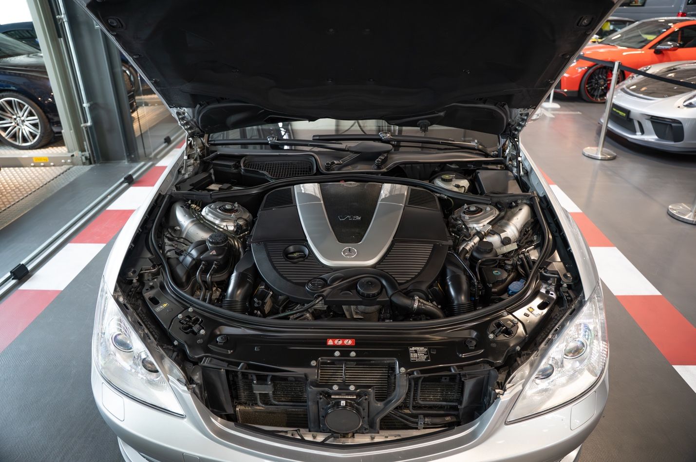 Mercedes-Benz S 600 L - 1. Hand - 41.000KM - Scheckheft foto 18