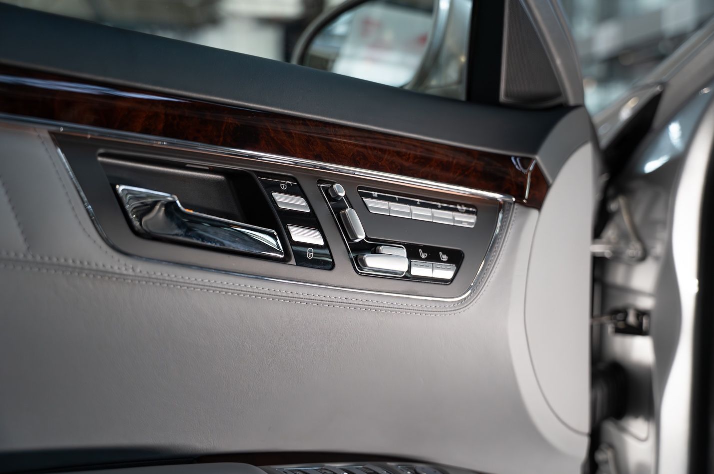 Mercedes-Benz S 600 L - 1. Hand - 41.000KM - Scheckheft foto 8